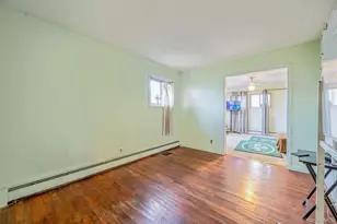 38 Somerset Road E, Amityville, NY 11701 - Photo 9