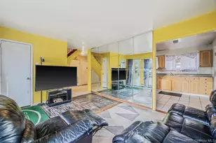 38 Somerset Road E, Amityville, NY 11701 - Photo 5