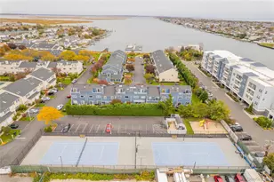 100 Baker Ct, Island Park, NY 11558 - Photo 29