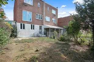 54-44 69th St, Maspeth, NY 11378 - Photo 7