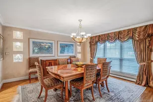 43 Cabriolet Ln, Melville, NY 11747 - Photo 11