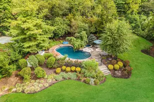 43 Cabriolet Ln, Melville, NY 11747 - Photo 3