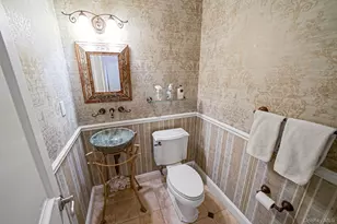 43 Cabriolet Ln, Melville, NY 11747 - Photo 23