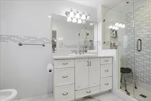 19 8th St, Hicksville, NY 11801 - Photo 13