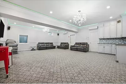 19 8th Street, Hicksville, NY 11801 - Photo 17