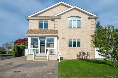 19 8th Street, Hicksville, NY 11801 - Photo 1