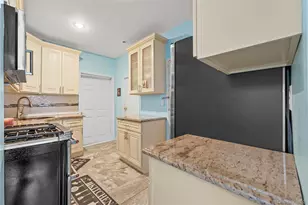 115-15 127th St, Richmond Hill S., NY 11420 - Photo 11