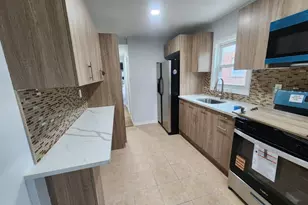 221-26 134th Rd, Springfield Gardens, NY 11413 - Photo 11