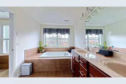 15 Lindentree Lane, Middletown, NY 10940 - Photo 17