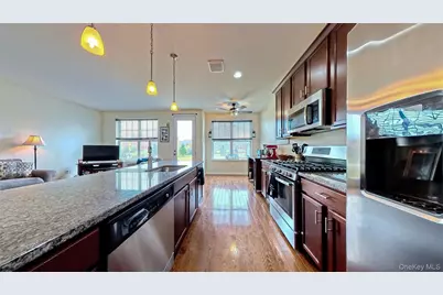 15 Lindentree Lane, Middletown, NY 10940 - Photo 9