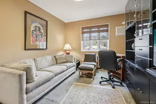 40 Lawrence Dr, White Plains, NY 10603 - Photo 9