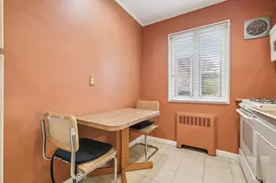 40 Lawrence Dr, White Plains, NY 10603 - Photo 7