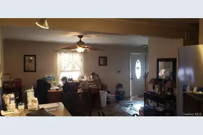 12 Enness Avenue, Bethpage, NY 11714 - Photo 7