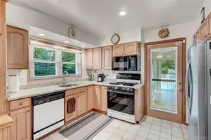 42 S Mallard Ave, Selden, NY 11784 - Photo 13