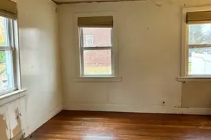 18 Woodland Dr, East Islip, NY 11730 - Photo 7