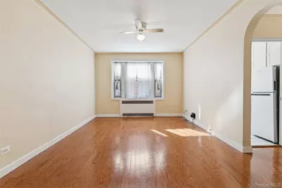 110-31 73rd Road #5N, Forest Hills, NY 11375 - Photo 5