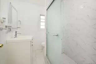 120-20 194th St, Saint Albans, NY 11412 - Photo 17