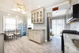 120-20 194th St, Saint Albans, NY 11412 - Photo 7