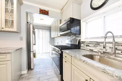 120-20 194th Street, Saint Albans, NY 11412 - Photo 9