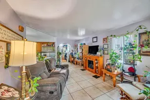 182 Commack Rd, Deer Park, NY 11729 - Photo 9