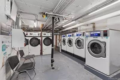 8374 Talbot Street #6F, Kew Gardens, NY 11415 - Photo 11