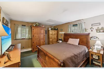 186 Jamaica Avenue, Medford, NY 11763 - Photo 17