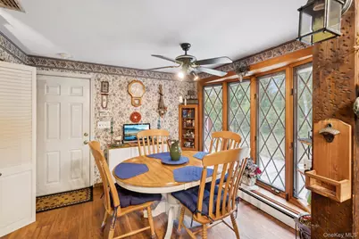 186 Jamaica Avenue, Medford, NY 11763 - Photo 11