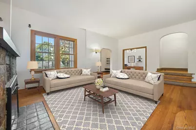 40 Holland Place, Hartsdale, NY 10530 - Photo 3