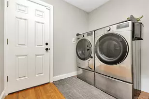 3256 Park Ave, Wantagh, NY 11793 - Photo 15