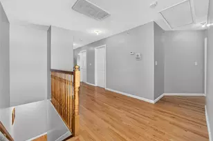 1310 Parkview Dr, Spring Valley, NY 10977 - Photo 19