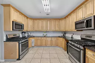 1310 Parkview Dr, Spring Valley, NY 10977 - Photo 5