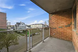 100 Clinton Ave, Mineola, NY 11501 - Photo 17