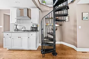 10 Maple Ave, Patchogue, NY 11772 - Photo 7