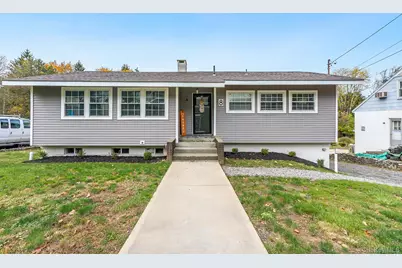 8 Robert Road, Poughkeepsie, NY 12603 - Photo 1