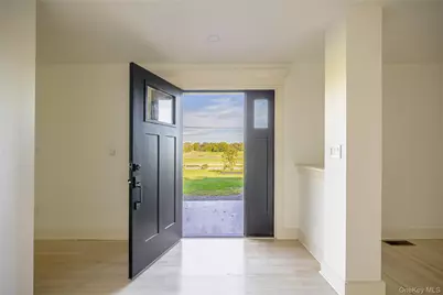 84 Rockefeller Lane, Red Hook, NY 12571 - Photo 9