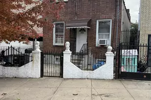 946 Tilden St, Bronx, NY 10469 - Photo 1