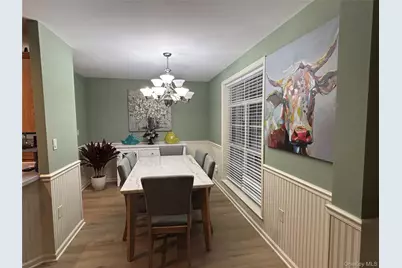 1661 Old Country Road #506, Riverhead, NY 11901 - Photo 13