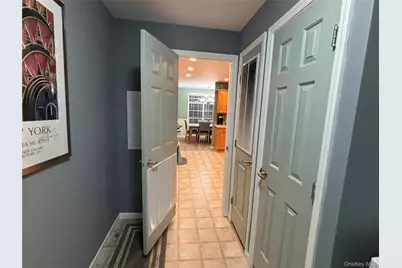 1661 Old Country Road #506, Riverhead, NY 11901 - Photo 29