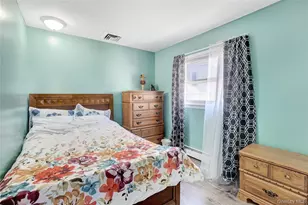 222-35 Davenport Ave, Queens Village, NY 11428 - Photo 19