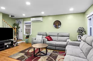 246-12 86th Rd, Bellerose, NY 11426 - Photo 9