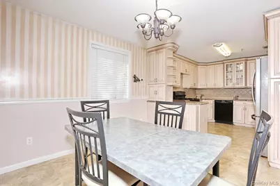 540 W Central Avenue #101, Monsey, NY 10952 - Photo 5