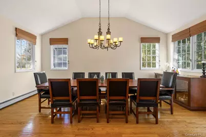 60 Haviland Lane, White Plains, NY 10605 - Photo 9