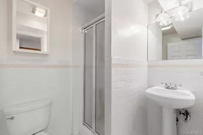 60 Haviland Lane, White Plains, NY 10605 - Photo 25