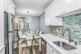 85 Richmond Blvd, Ronkonkoma, NY 11779 - Photo 7