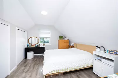 166-23 20th Road, Whitestone, NY 11357 - Photo 9