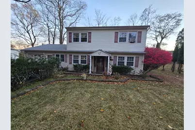 21 Carriage Lane, Hillcrest, NY 10977 - Photo 5