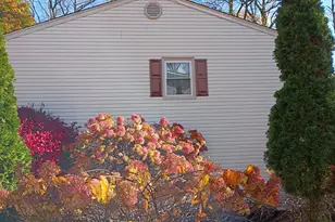 21 Carriage Ln, Hillcrest, NY 10977 - Photo 7