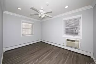 64 S Clinton Ave, Bay Shore, NY 11706 - Photo 7