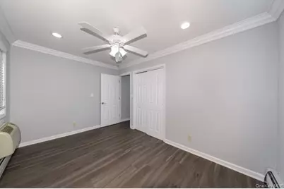 64 S Clinton Avenue #3A, Bay Shore, NY 11706 - Photo 5