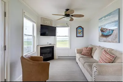 14 Huntington Drive, Mastic Beach, NY 11951 - Photo 7